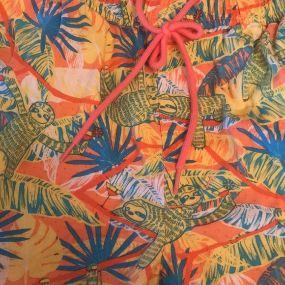 Extreme 80s men swim trunks or shorts sloths bright colors size large - Picture 4 of 9